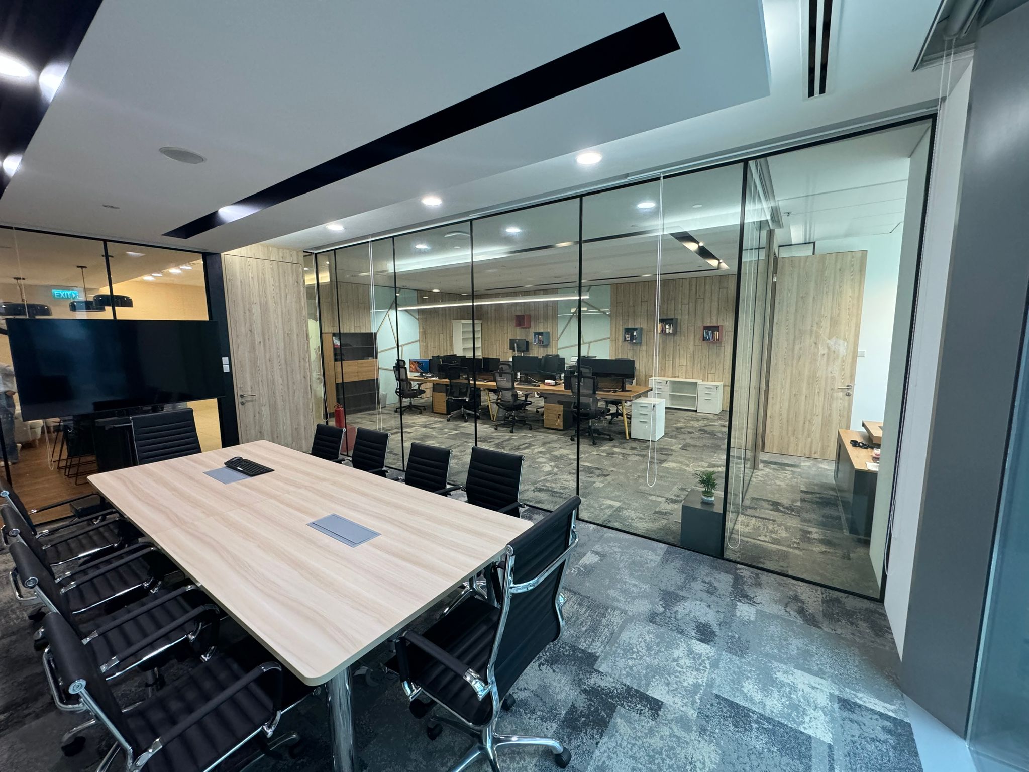 Fully Fitted Office Space for Lease Asia Square Tower 2